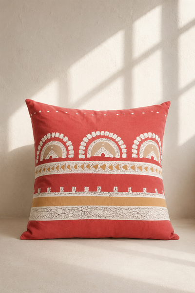 Batiki cushion cover with arches pattern in red tones, wax-resist dyed cotton — Mopti Living