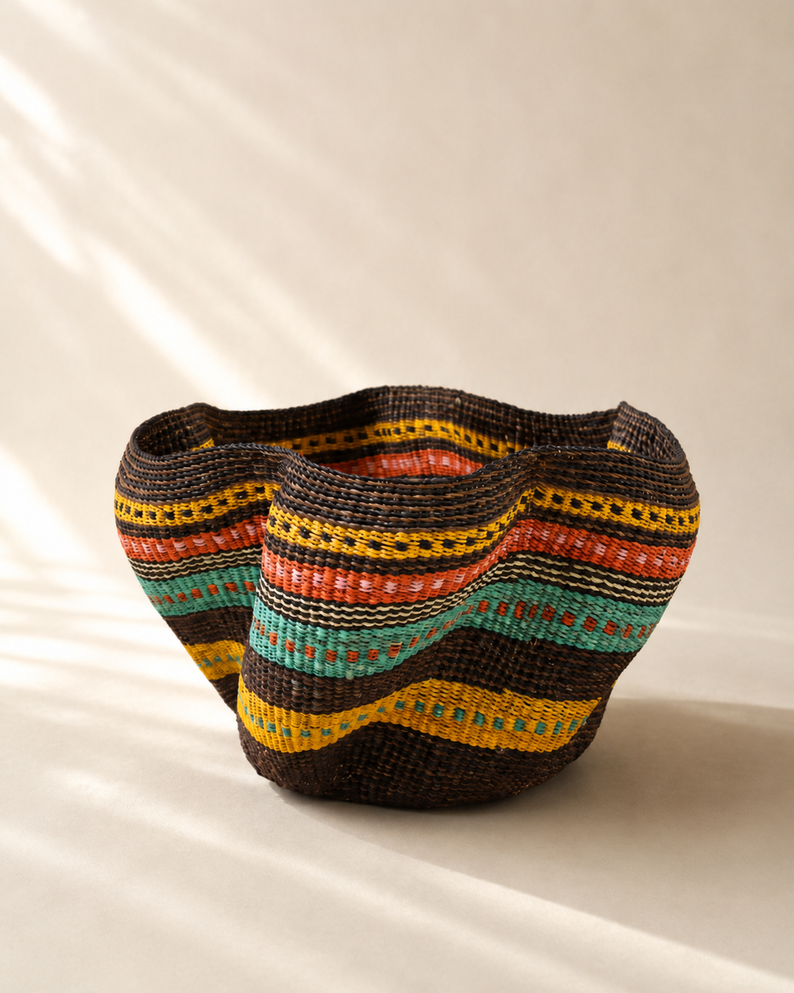 pakurigo wave basket made from elephant grass - Mopti Living