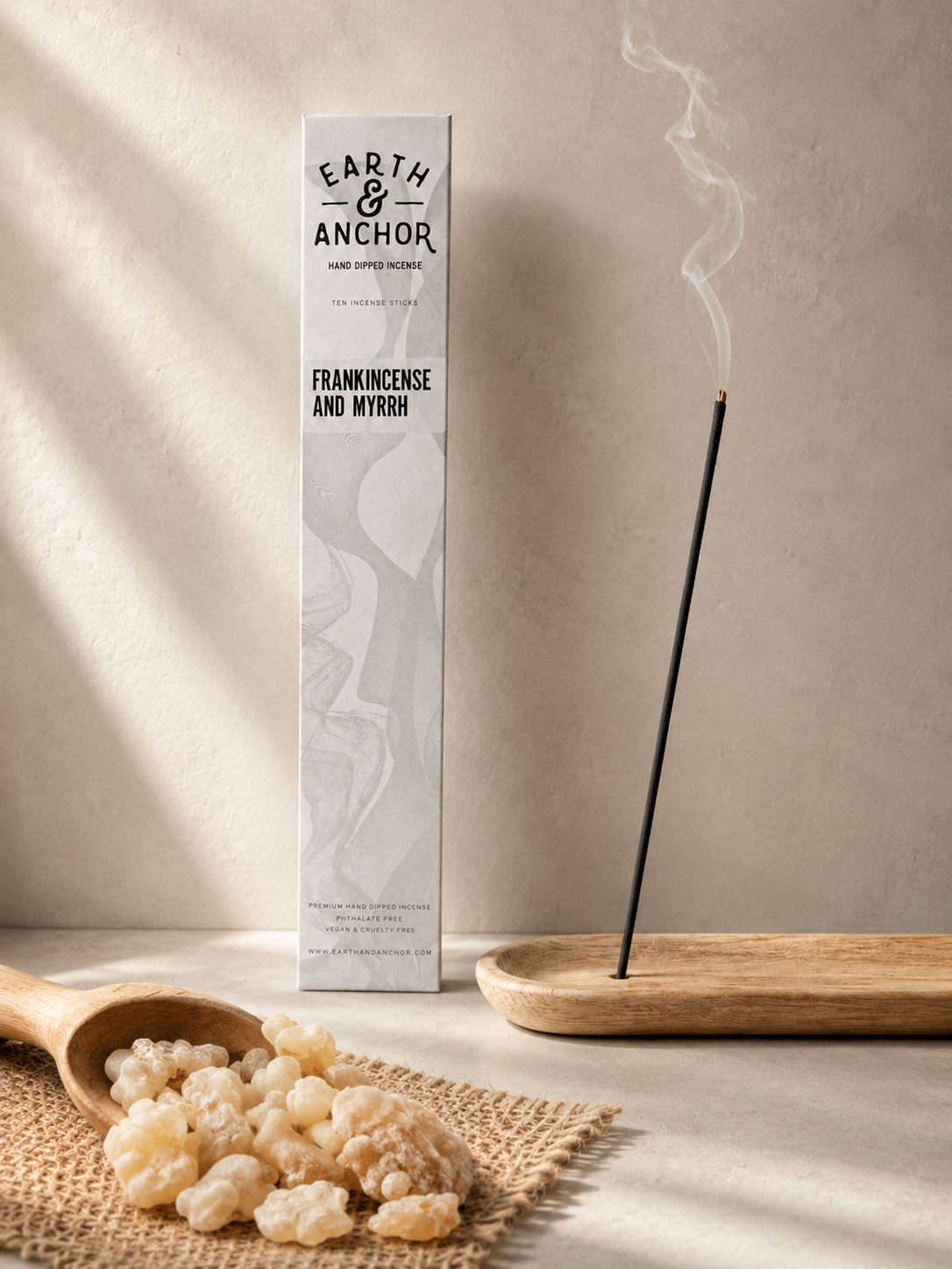 Earth & Anchor hand-dipped incense sticks in Frankincense & Myrrh – pack of 10 | Mopti Living